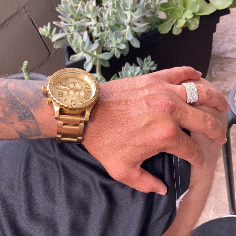 🔥 NIXON 300 METER STAINLESS STEEL